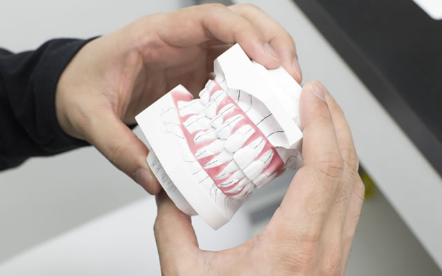 歯の寿命を伸ばすための矯正治療